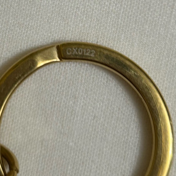 Louis Vuitton Bag Charm - Picture 4 of 13